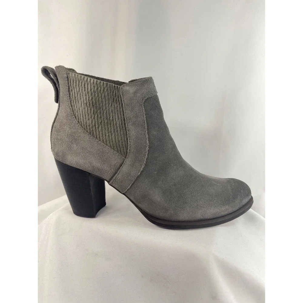 UGG Cobie II Womens 9.5 Suede Ankle Booties Nightfall Grey Distressed corpcore